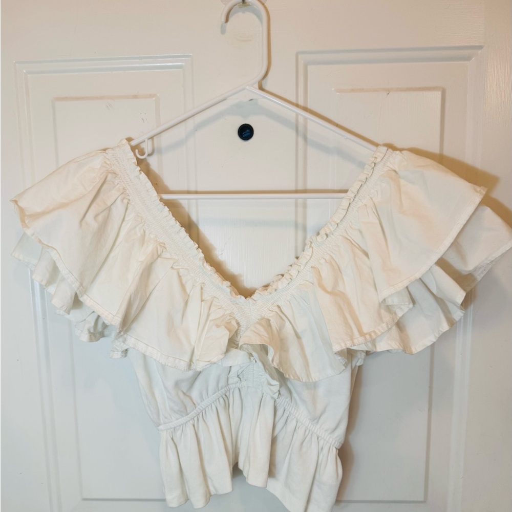 Zara White Ruffled Blouse